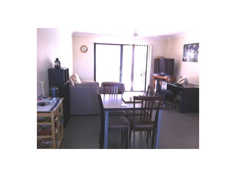 1/17 Benarkin Close, Waterford QLD 4133