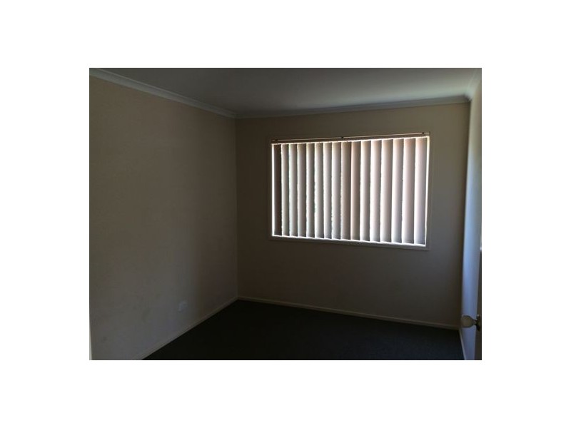 102 Lancaster Cct, Stretton QLD 4116