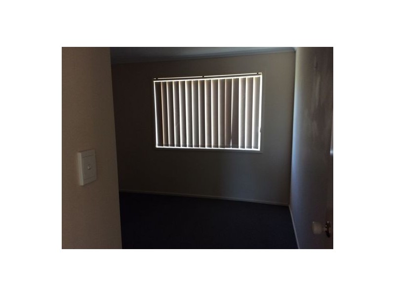 102 Lancaster Cct, Stretton QLD 4116