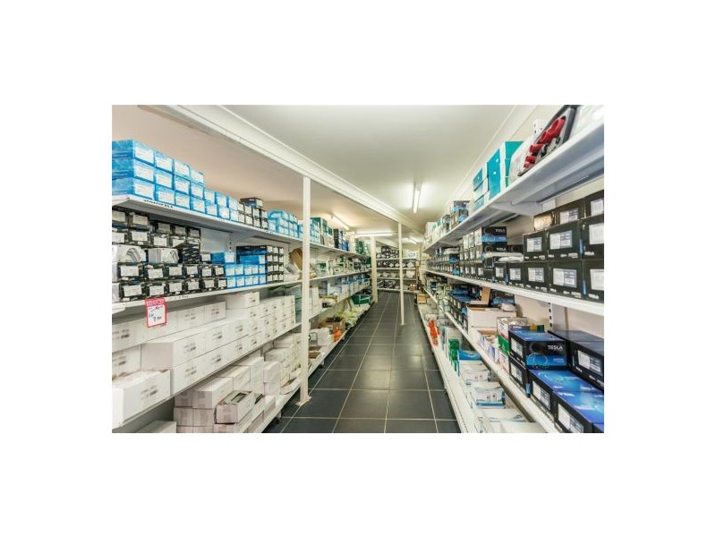 92 Holdsworth St, Coorparoo QLD 4151