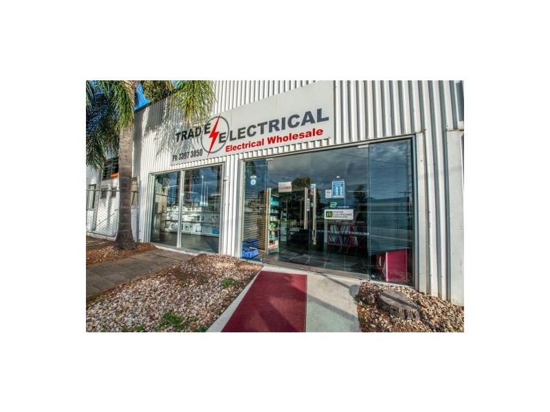 92 Holdsworth St, Coorparoo QLD 4151