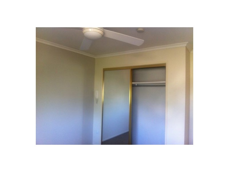 18/1 Kelda St, Robertson QLD 4109