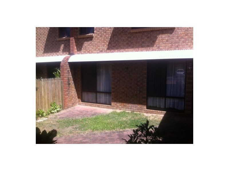 18/1 Kelda St, Robertson QLD 4109