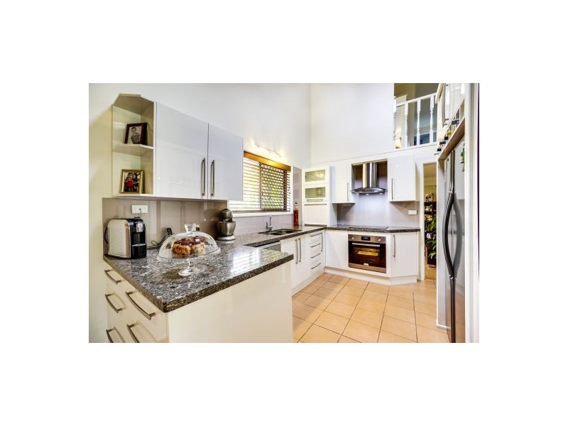 9 Firelight St, Sunnybank Hills QLD 4109