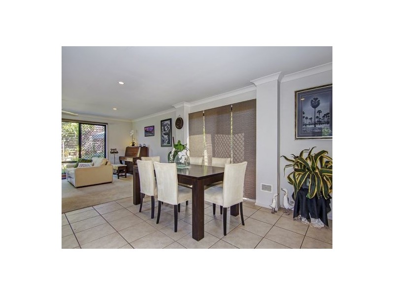 5 Mapelton Cct, Parkinson QLD 4115