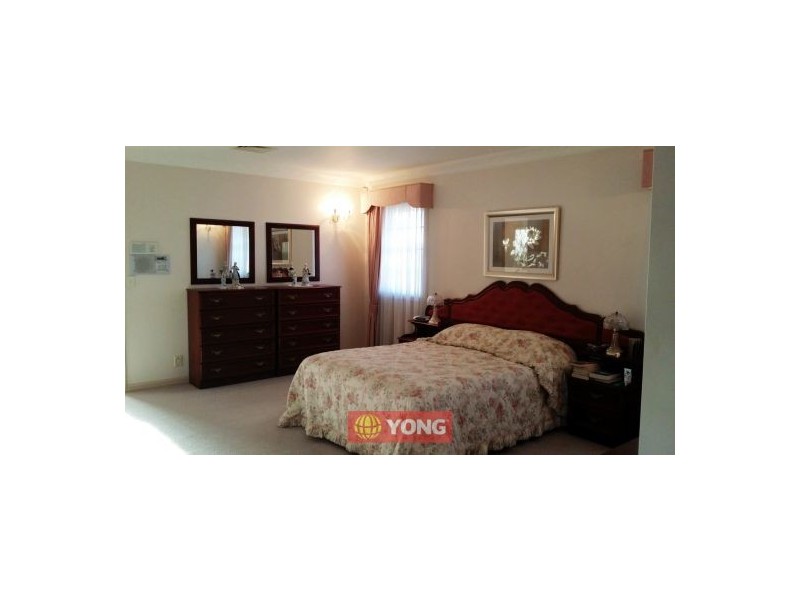 610 Musgrave Rd, Robertson QLD 4109