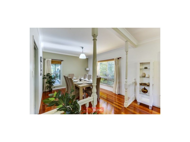 99 Davrod St, Robertson QLD 4109