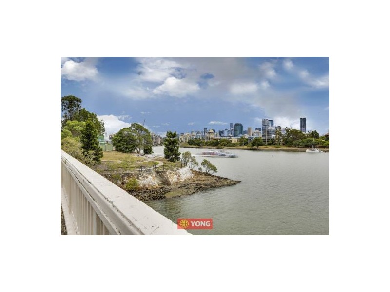 34 Gillan St, Norman Park QLD 4170