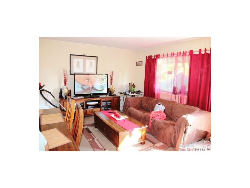 9 Mooney St, Logan Central QLD 4114