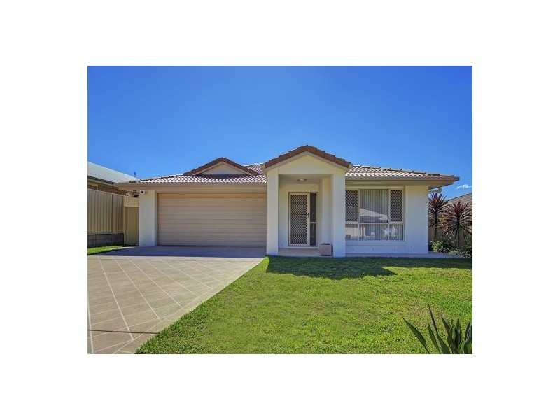 11 Harvey Pl, Calamvale QLD 4116