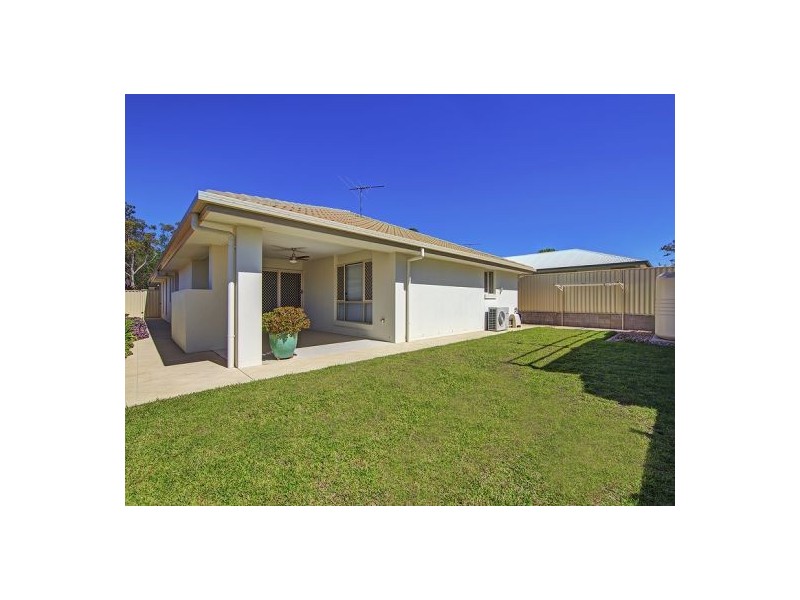11 Harvey Pl, Calamvale QLD 4116