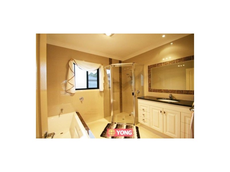 88 Alfred Cct, Calamvale QLD 4116