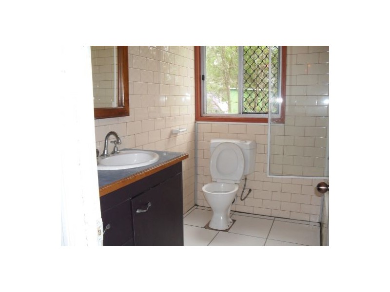 68 Bayes Rd, Logan Reserve QLD 4133