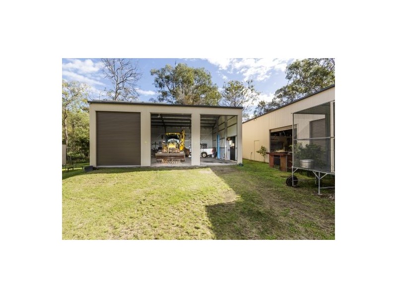 16-18 Woodend Ct, Park Ridge QLD 4125