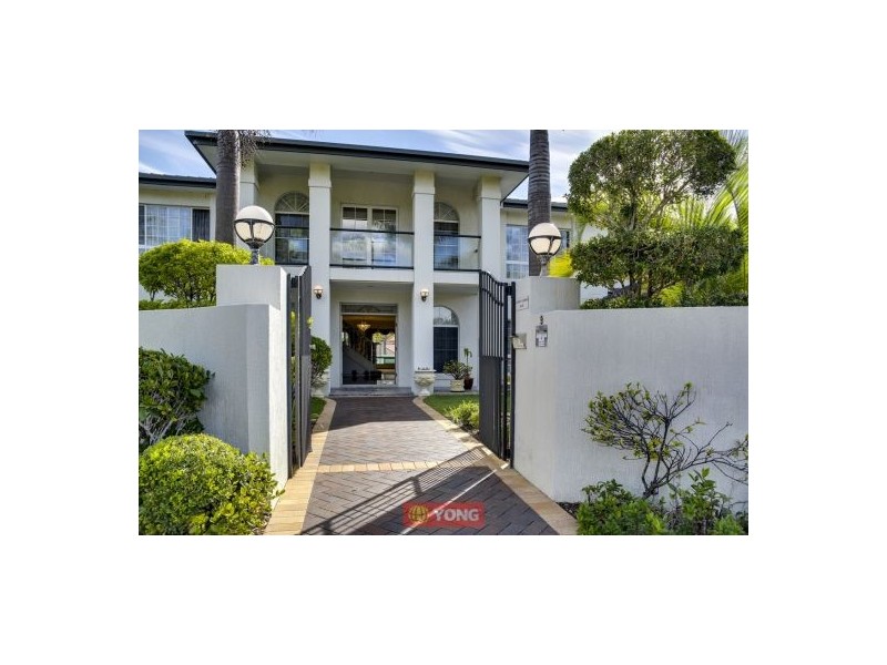 9 Hanrahan St, Robertson QLD 4109