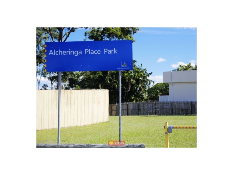 9 Hanrahan St, Robertson QLD 4109