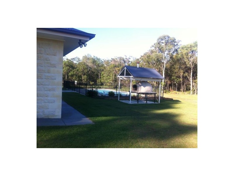 303 Ritchie Rd, Pallara QLD 4110