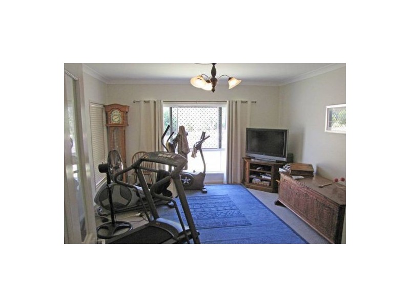 303 Ritchie Rd, Pallara QLD 4110