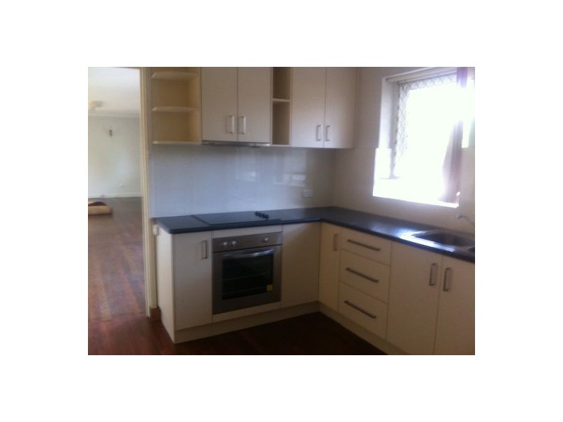 198 McCullough Rd, Sunnybank QLD 4109