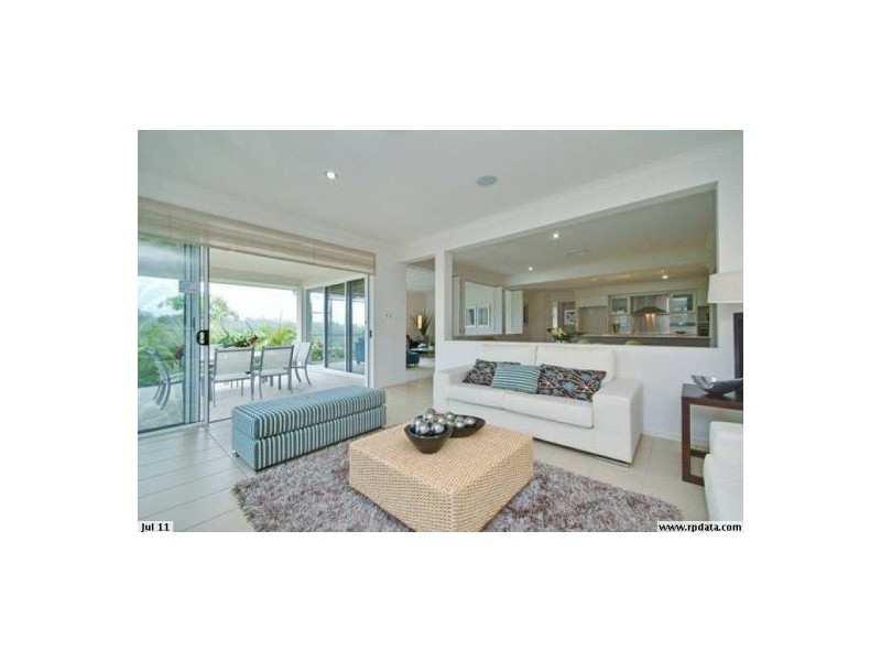 19 Dennis Vale Dr, Daisy Hill QLD 4127