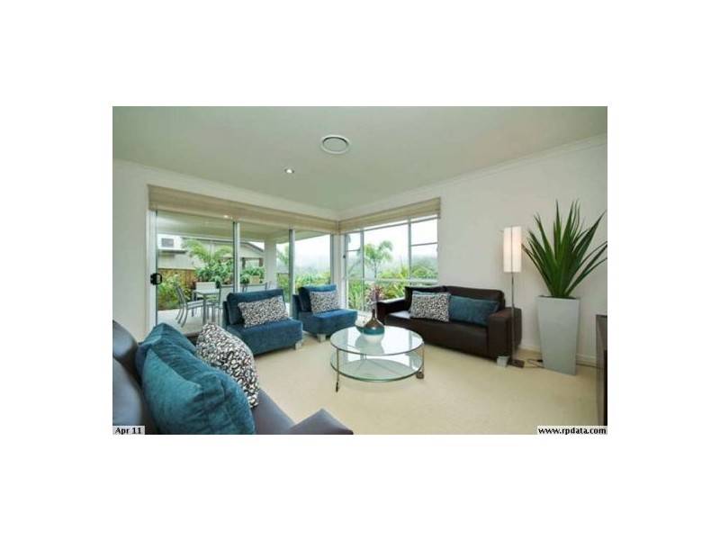 19 Dennis Vale Dr, Daisy Hill QLD 4127