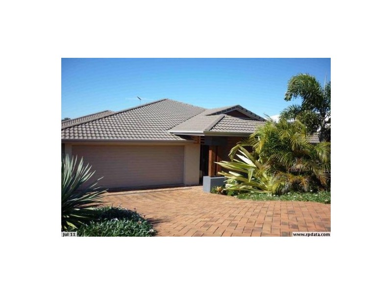 19 Dennis Vale Dr, Daisy Hill QLD 4127