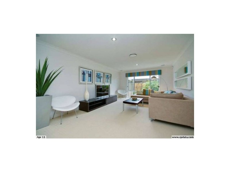 19 Dennis Vale Dr, Daisy Hill QLD 4127