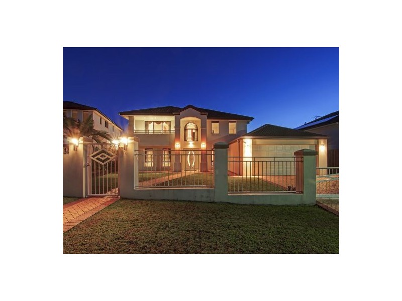 51 Willowleaf Cl, Stretton QLD 4116