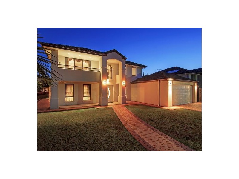 51 Willowleaf Cl, Stretton QLD 4116