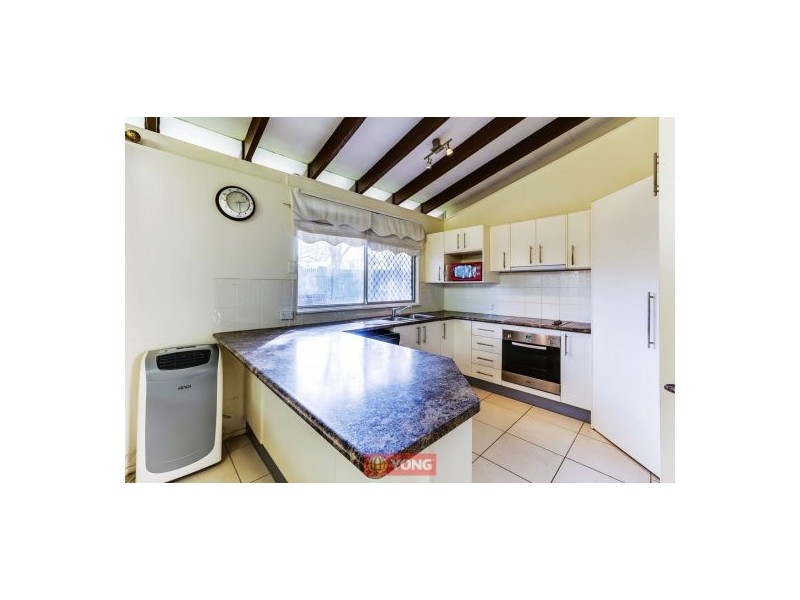 15 Marla St, Robertson QLD 4109