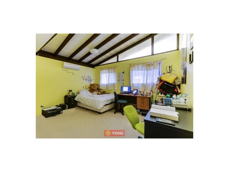 15 Marla St, Robertson QLD 4109