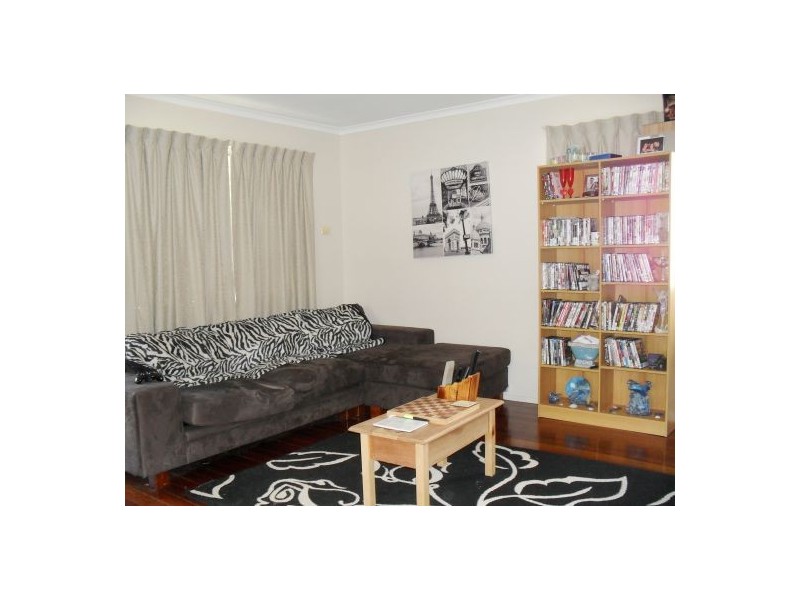 12 Mactay St, Woodridge QLD 4114