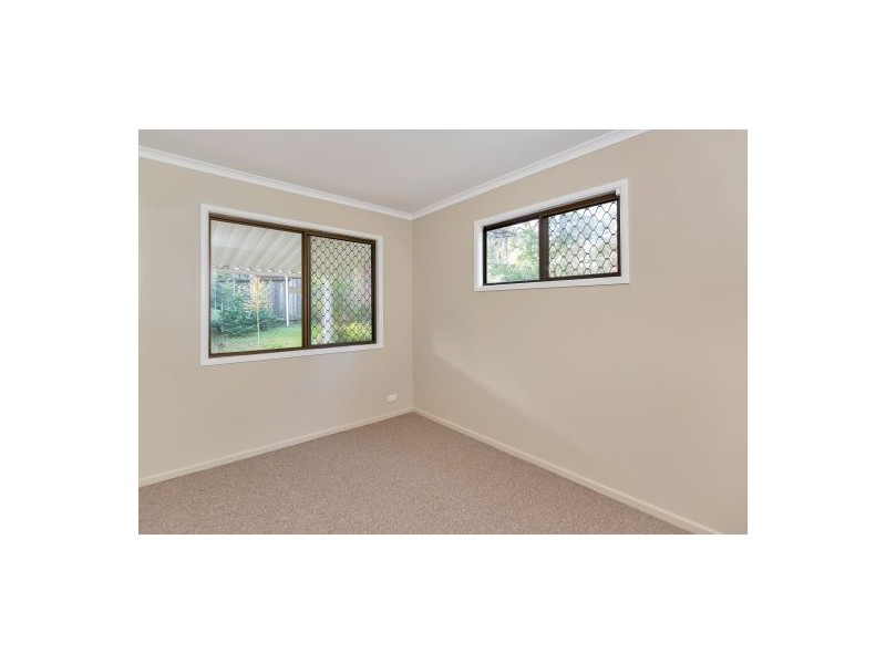 9 Nyanza St, Woodridge QLD 4114