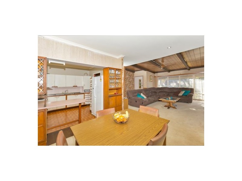 129 Creek Rd, Mount Gravatt East QLD 4122