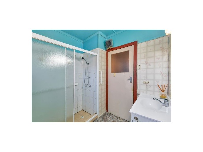 129 Creek Rd, Mount Gravatt East QLD 4122