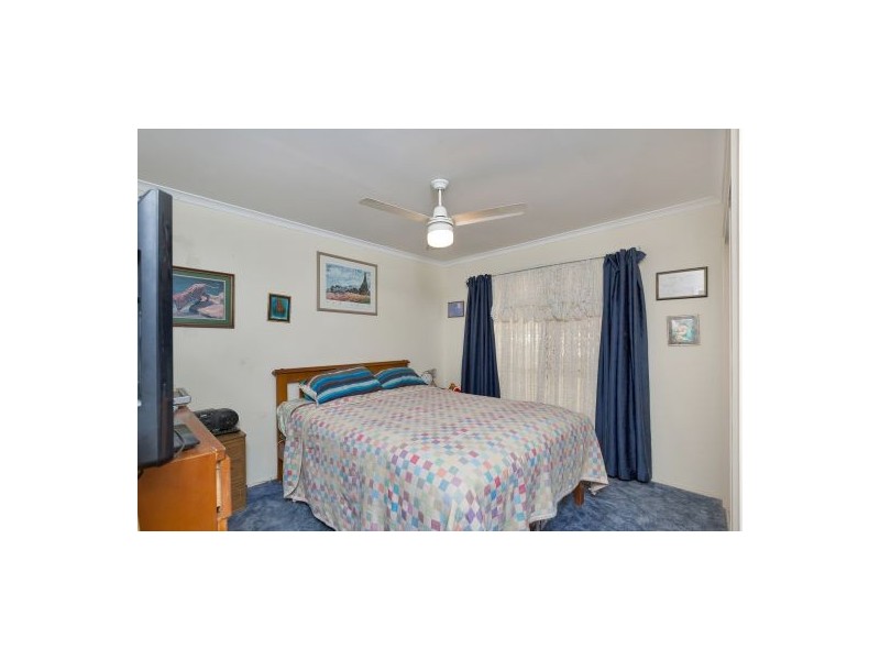 53 Mckinley St, Eagleby QLD 4207