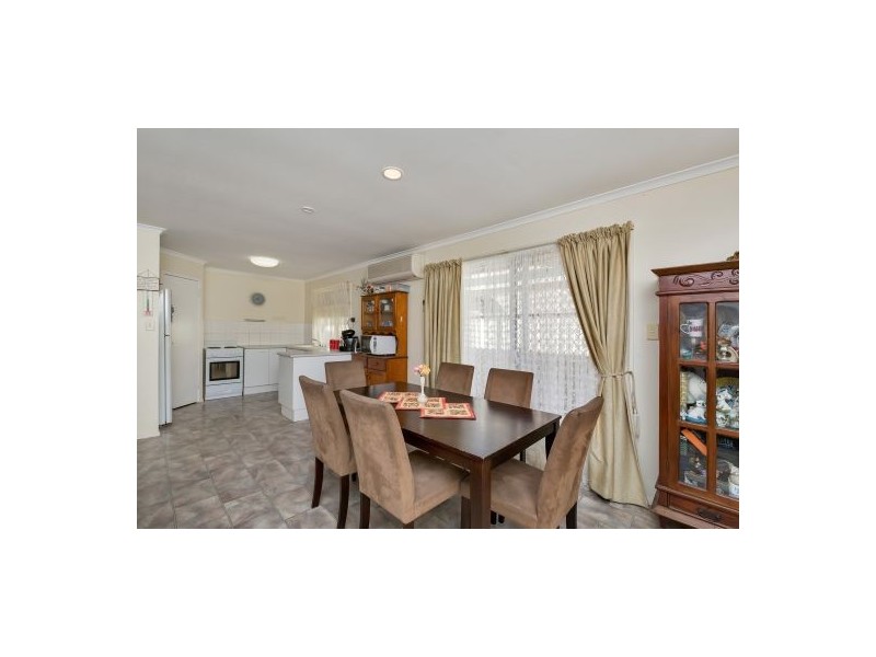 53 Mckinley St, Eagleby QLD 4207