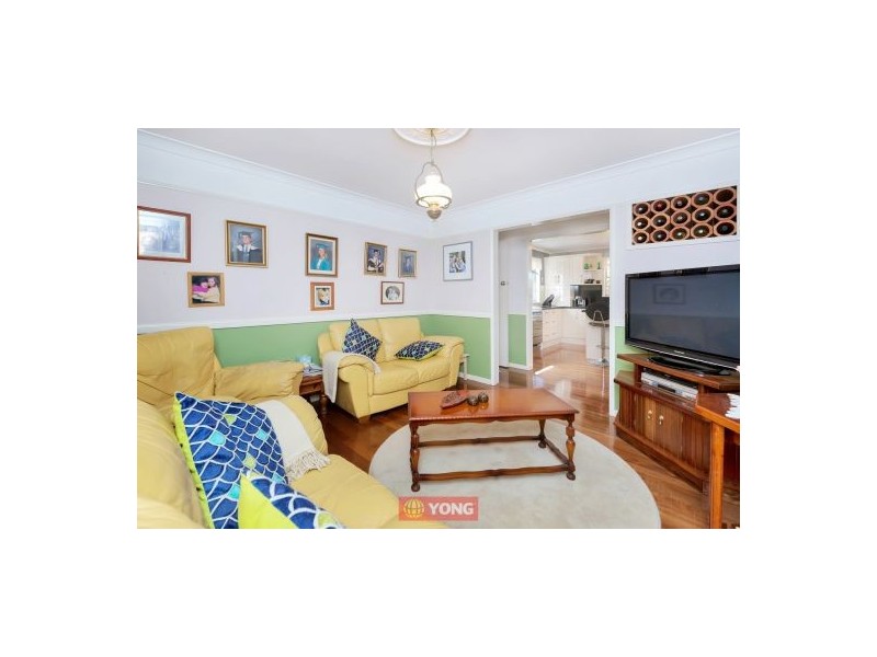 9 Akora St, Macgregor QLD 4109