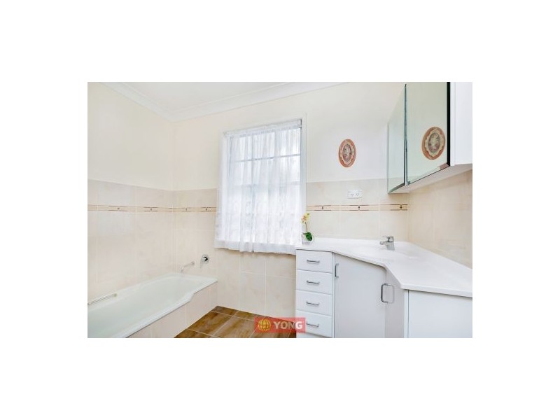 9 Akora St, Macgregor QLD 4109