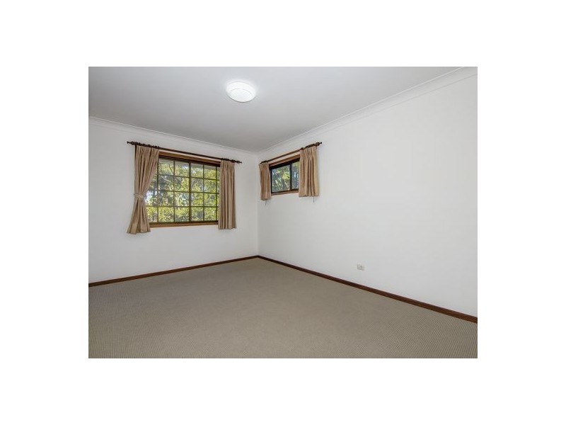 42 Romulus St, Robertson QLD 4109