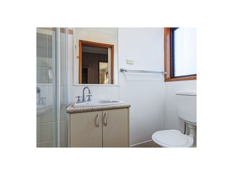 42 Romulus St, Robertson QLD 4109