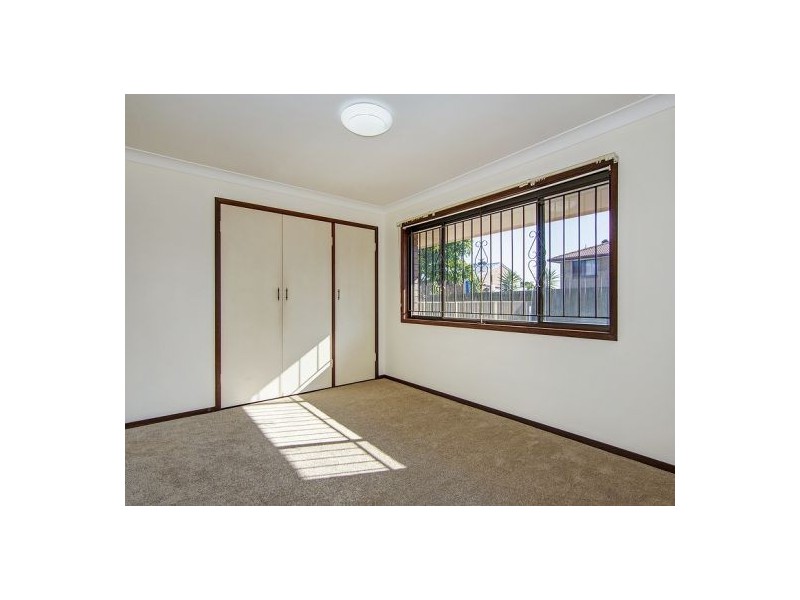 44 Romulus St, Robertson QLD 4109