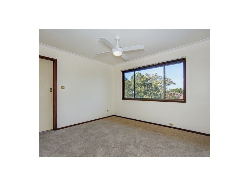 44 Romulus St, Robertson QLD 4109