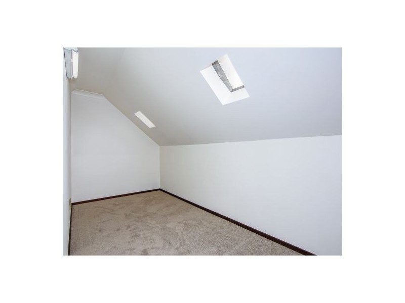 44 Romulus St, Robertson QLD 4109