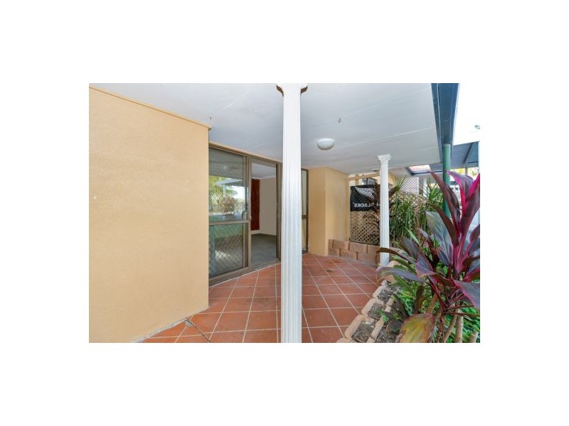 7 Stewart Parade, Ashmore QLD 4214