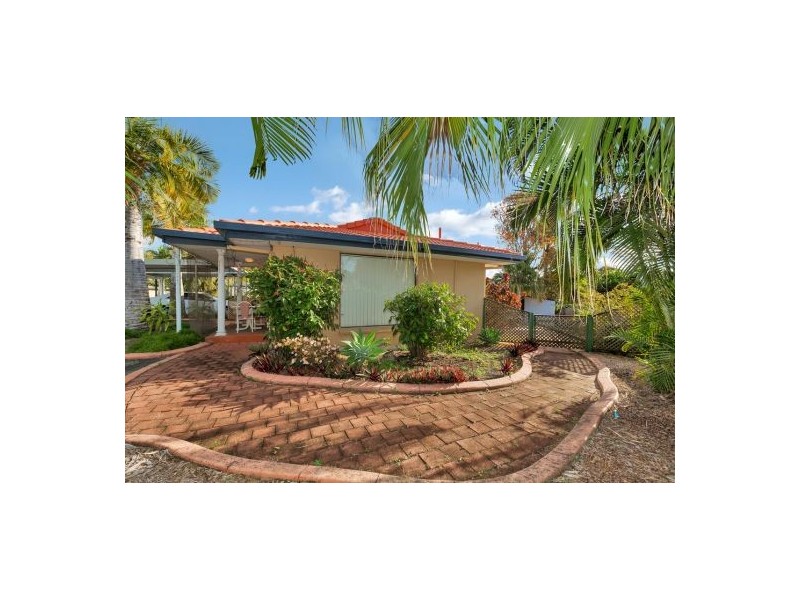 7 Stewart Parade, Ashmore QLD 4214
