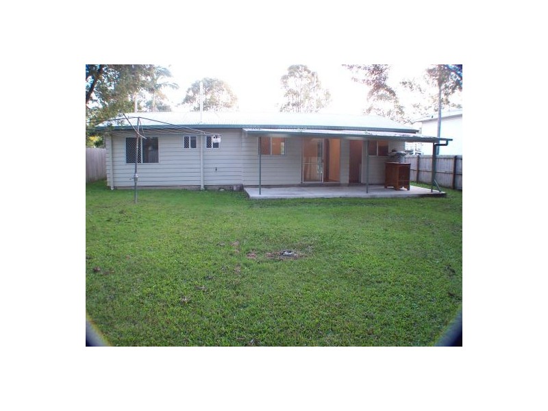 76 Mayes Avenue, Kingston QLD 4114