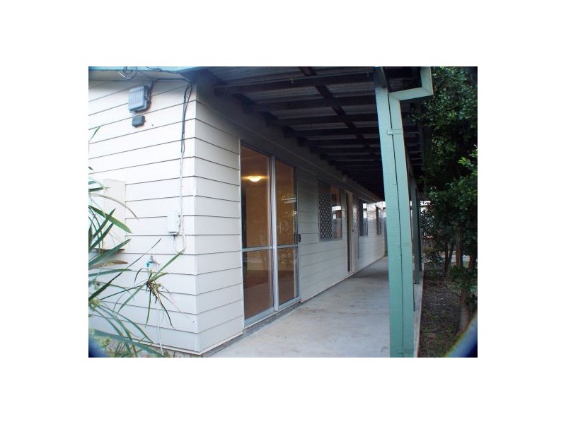 76 Mayes Avenue, Kingston QLD 4114