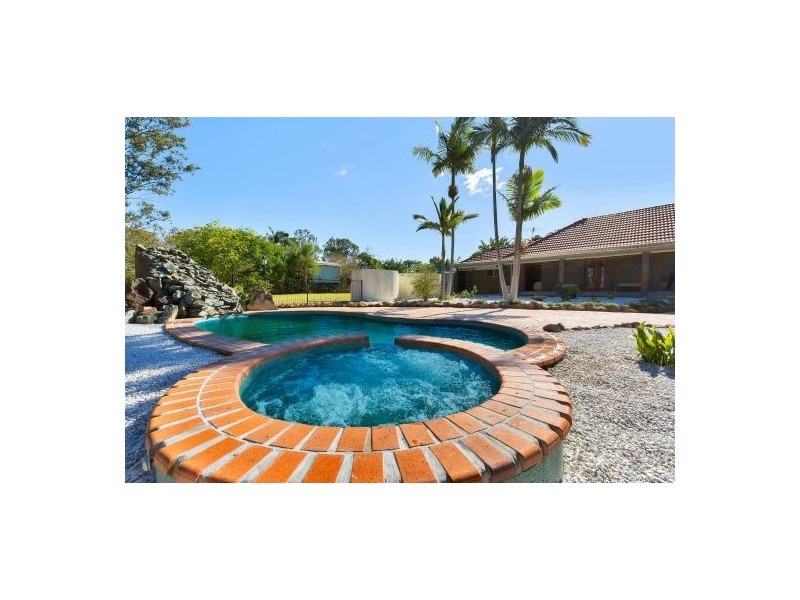 43-65 Wearing rd, North Maclean QLD 4280