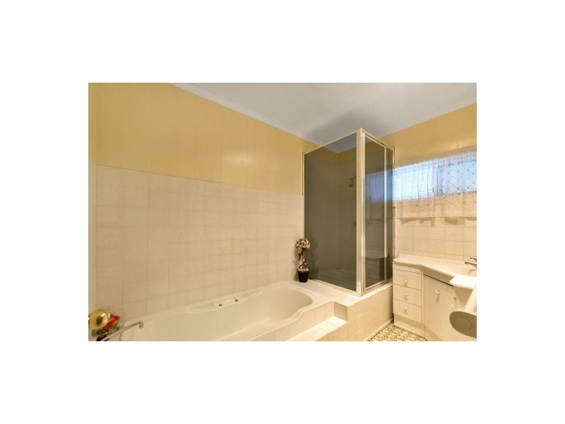 43-65 Wearing rd, North Maclean QLD 4280